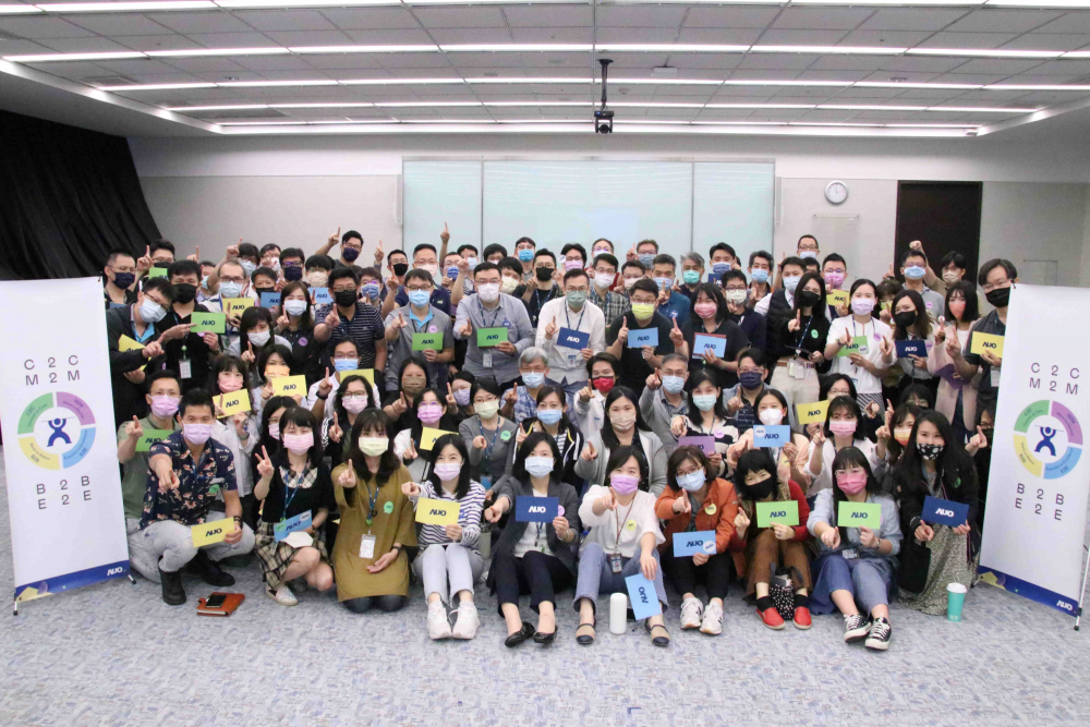 友達提供全球及集團輪調機會，支持同仁持續進修學習，致力為專業人才打造友善多元的職場環境